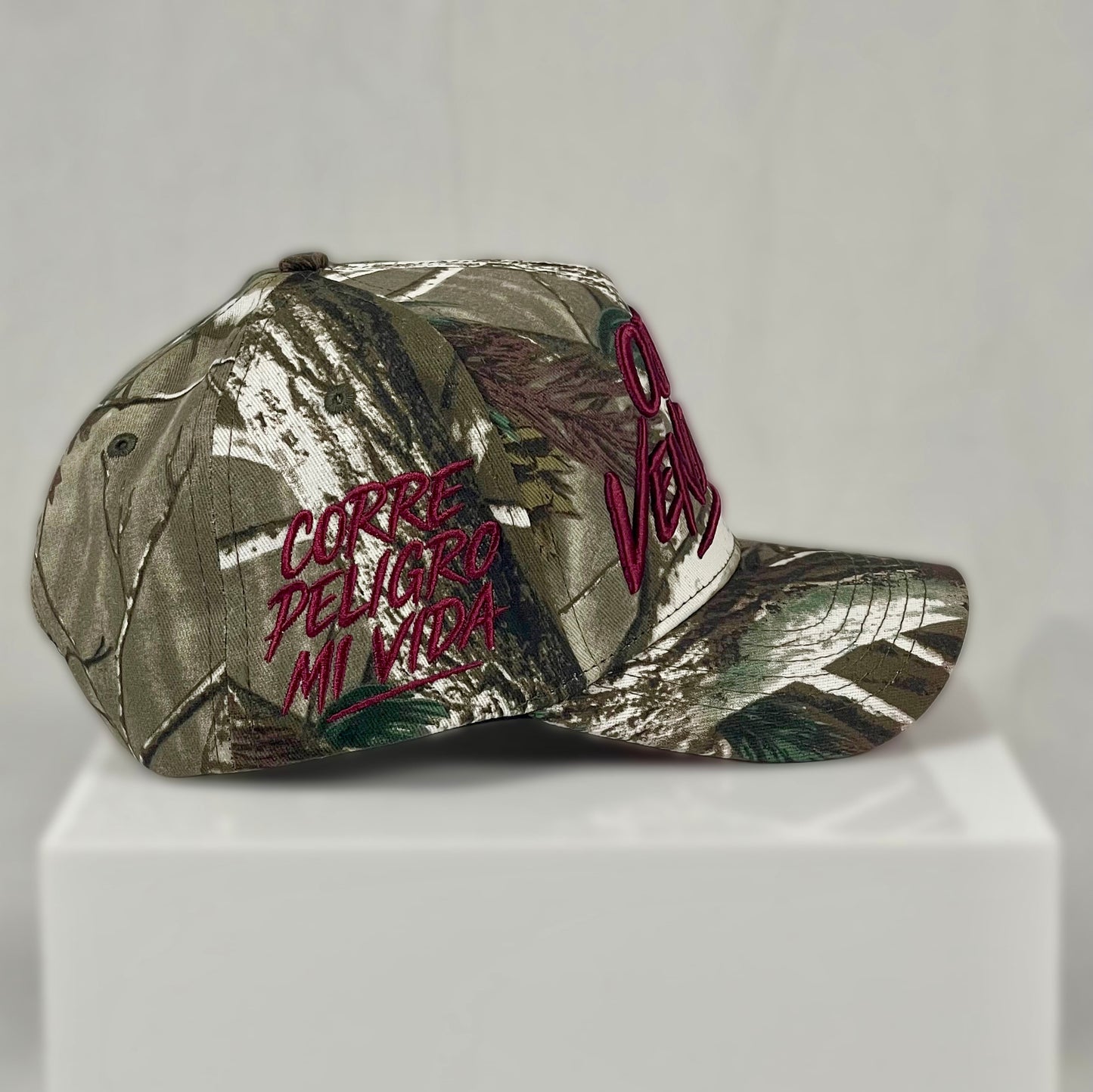 AMIGUEROS OJOS VENDADOS